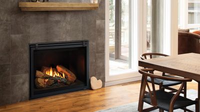 Heat & Glo: 6K Fireplace