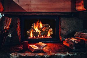 Grand Canyon: Arizona Weathered Oak Charred Gas Logs 18in